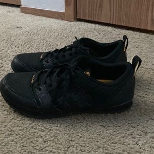OLLO’s, size 9 mens, black
